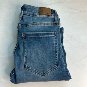 Aeropostale skinny jeans